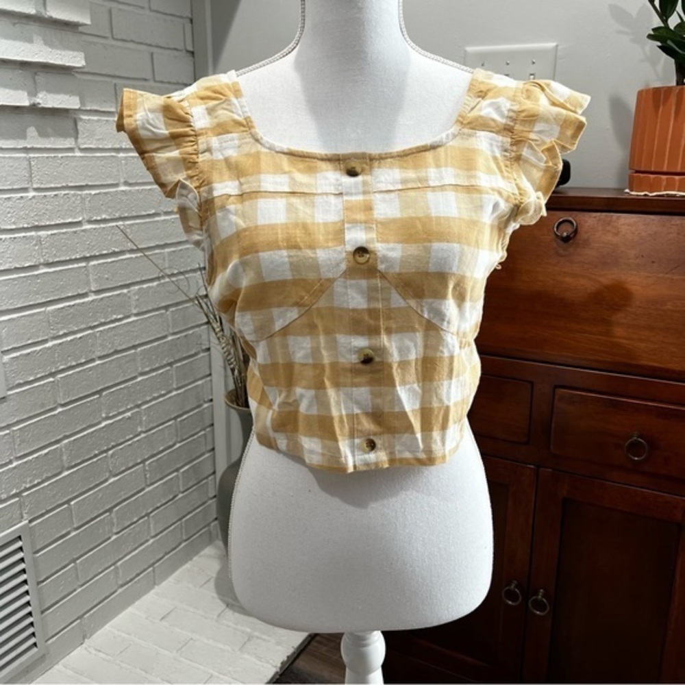 Rebellion Again Gold & Cream Tie Back Halter. Ruffled Sleeve, Buttons NWT SZ M&L